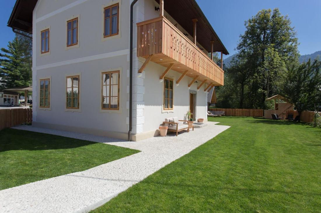 Butterfly Lodge Bohinj ภายนอก รูปภาพ