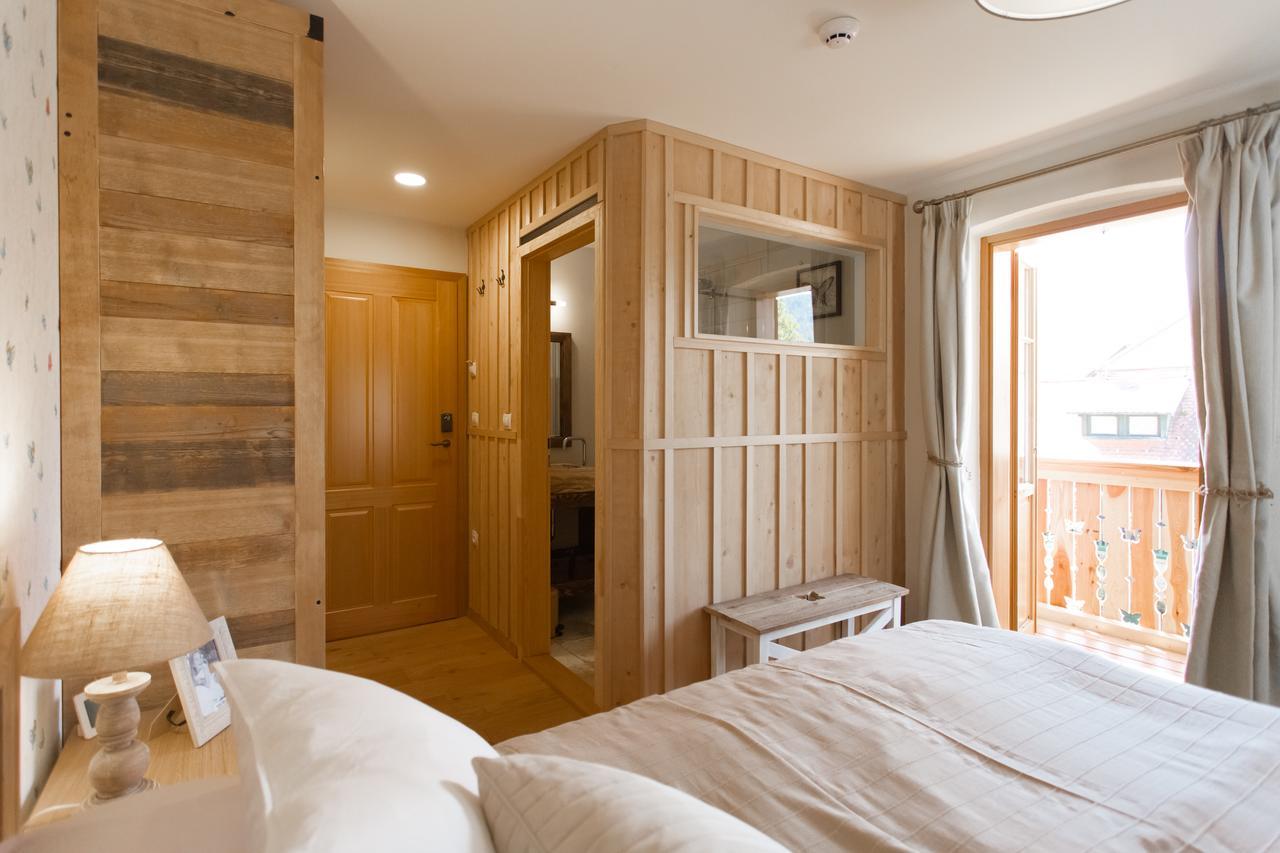 Butterfly Lodge Bohinj ภายนอก รูปภาพ